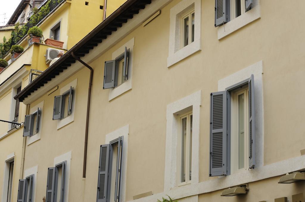 Mario De' Fiori 37 Hotel Rome Luaran gambar